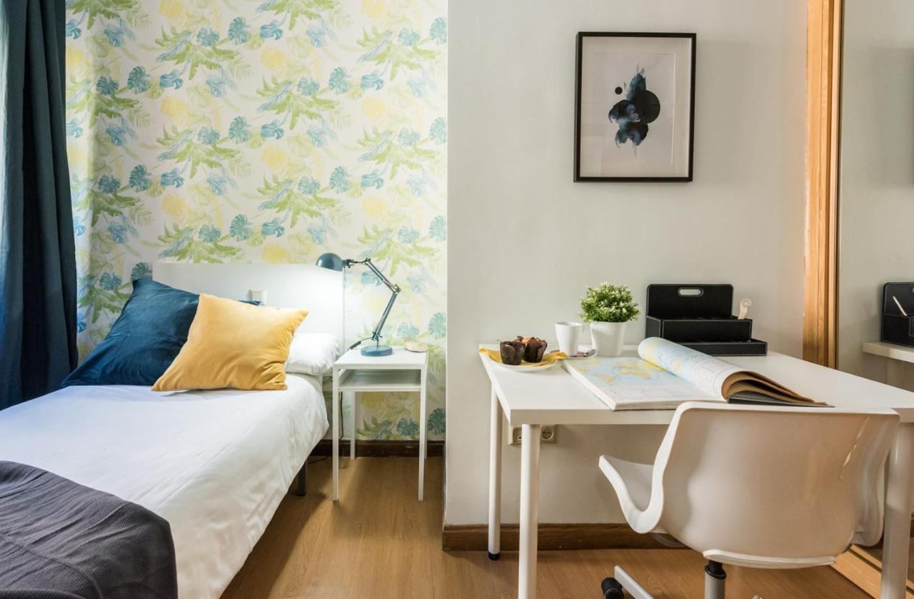 Gomez De Mora Apartment Madrid Luaran gambar