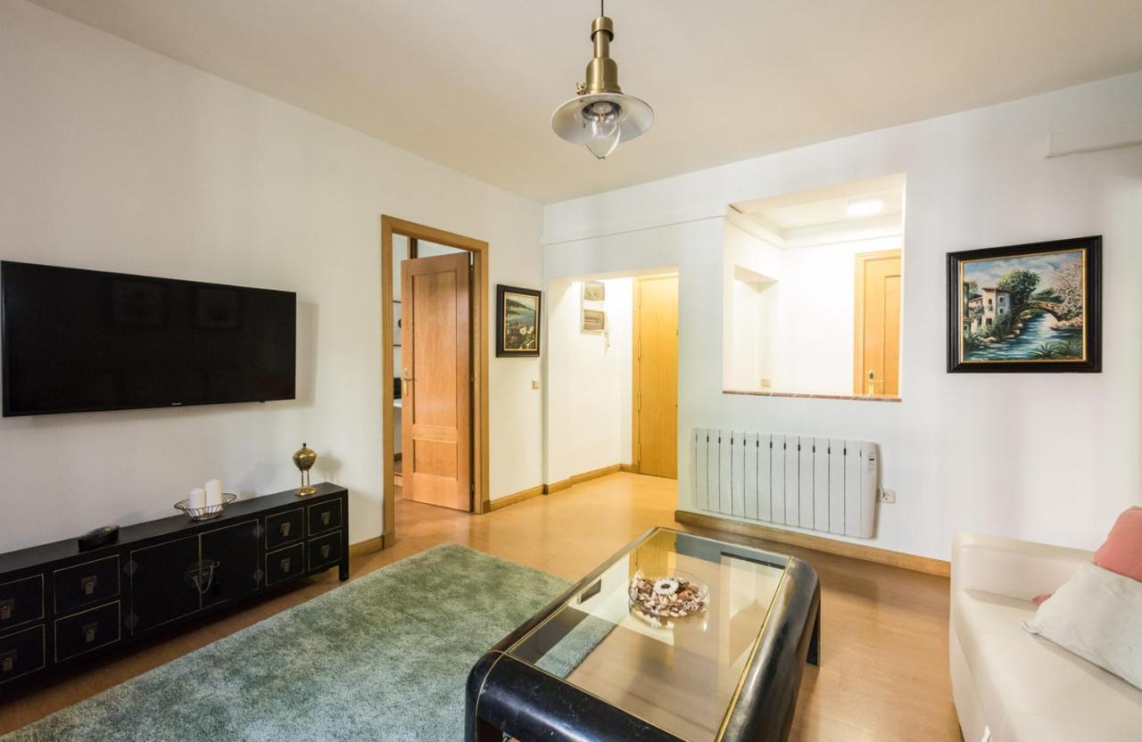 Gomez De Mora Apartment Madrid Luaran gambar