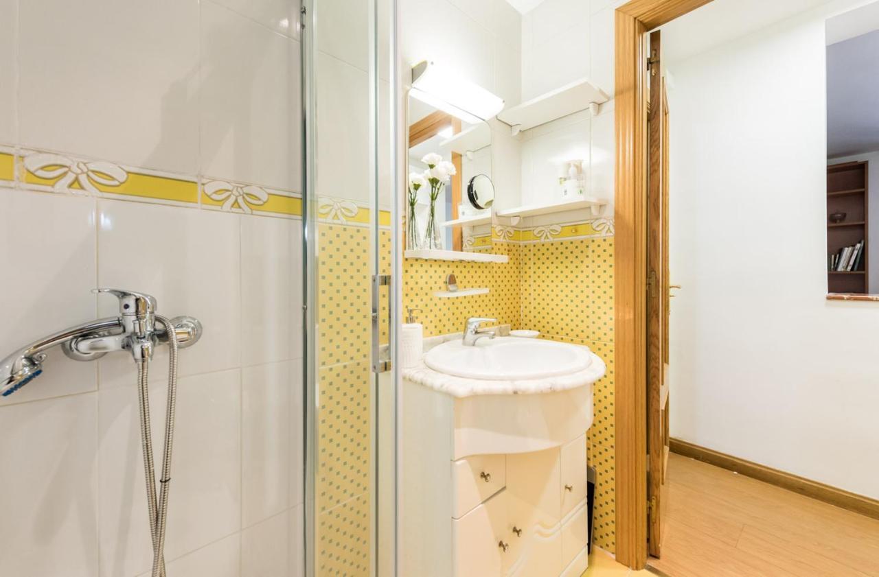 Gomez De Mora Apartment Madrid Luaran gambar