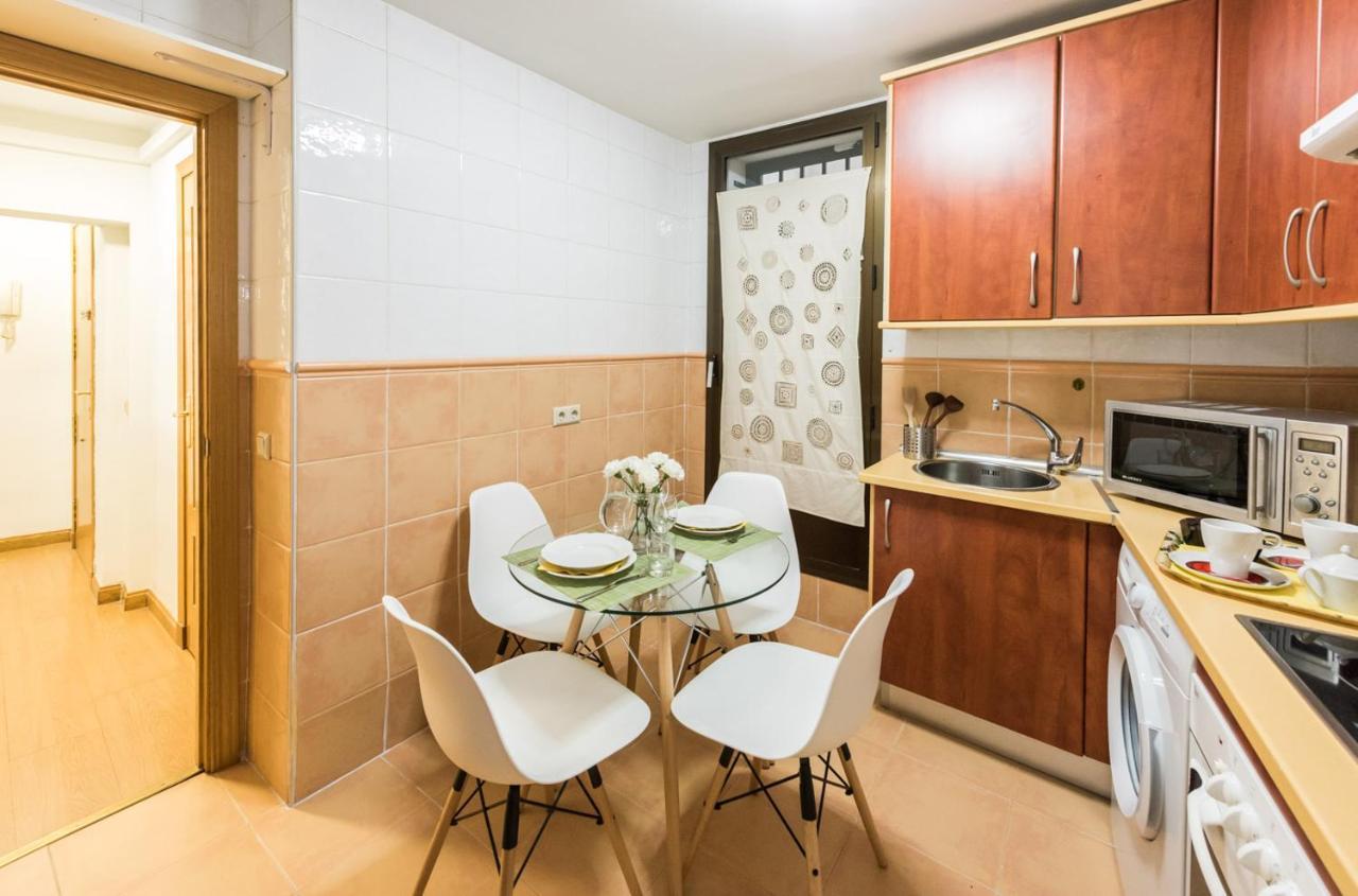 Gomez De Mora Apartment Madrid Luaran gambar